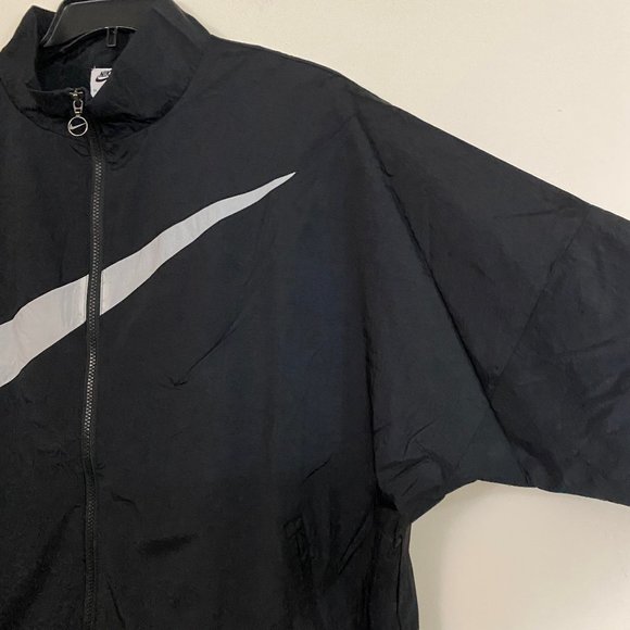 Nike Sportswear Essential Woven Jacket 1X - Picture 10 of 15